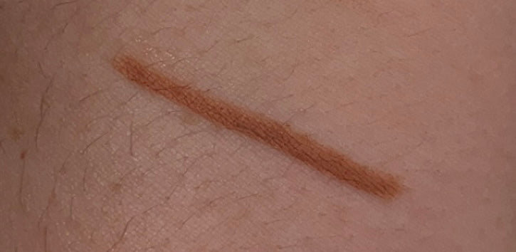 RETRACTABLE LIP LINER · NUDE